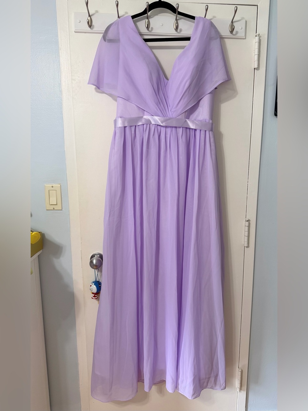 Elegant Lilac Maxi Dress with Satin Waistband